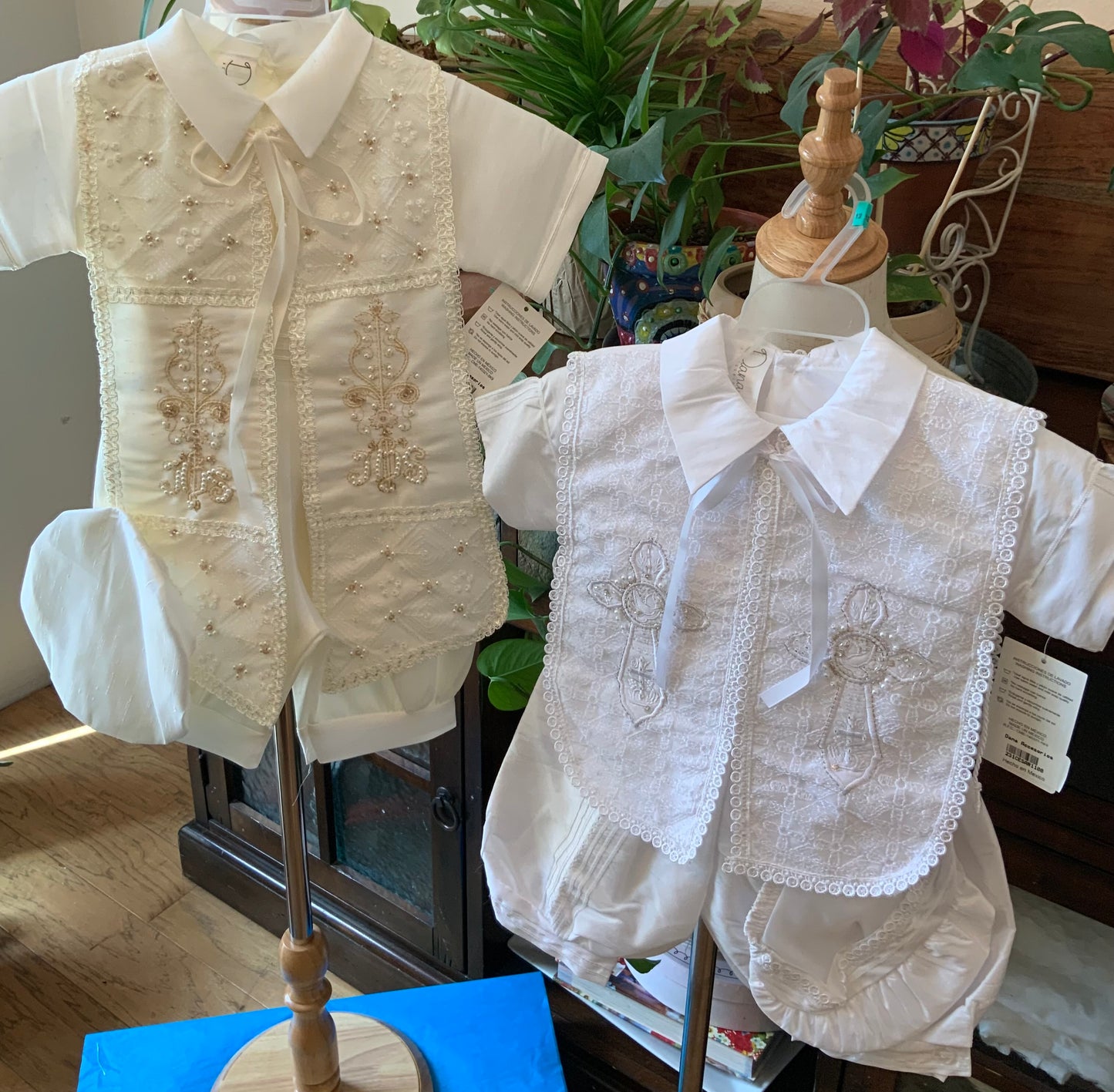 Juan Pablo Gown/Ropón de Niño